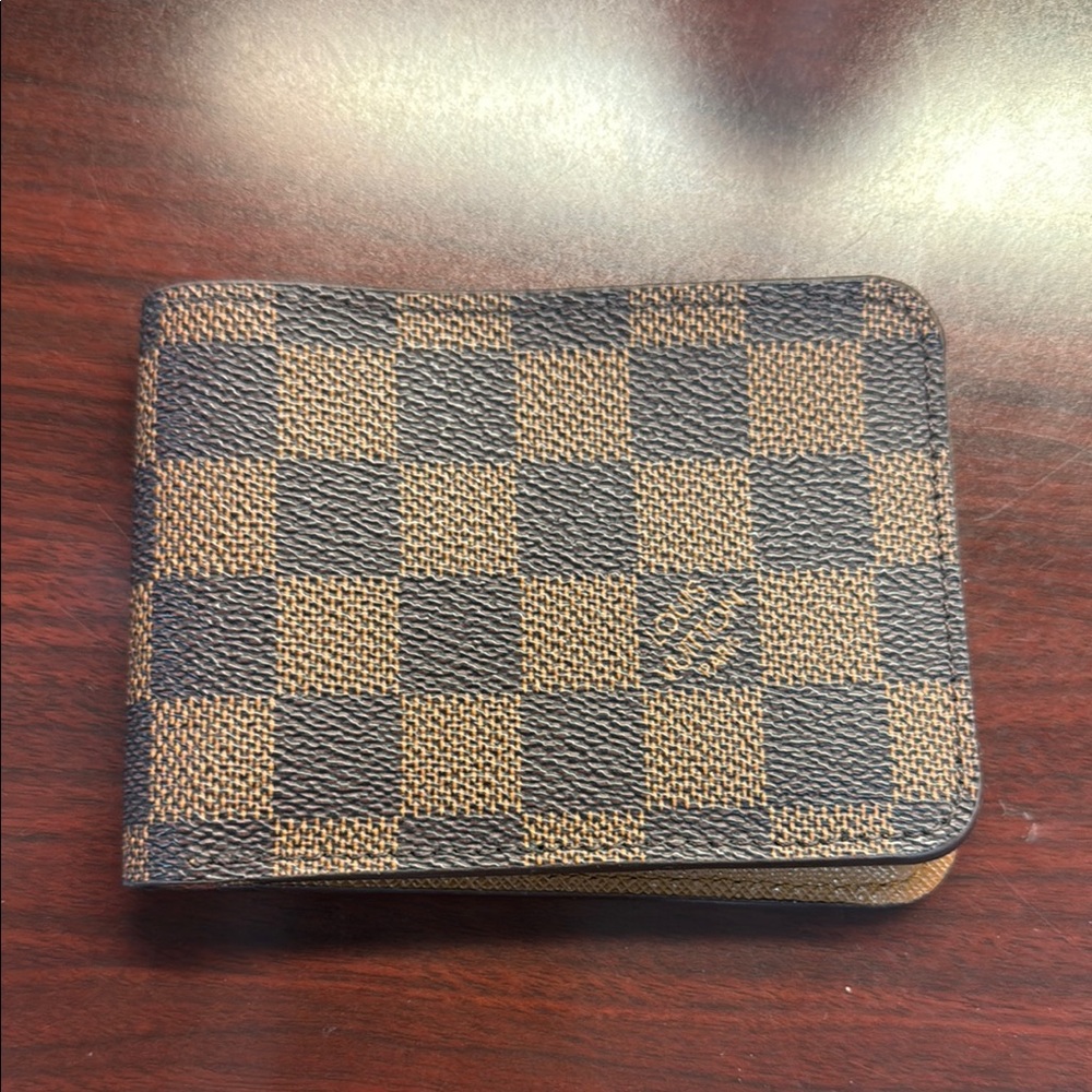 Louis Vuitton Brown and Black Key & Card Holder